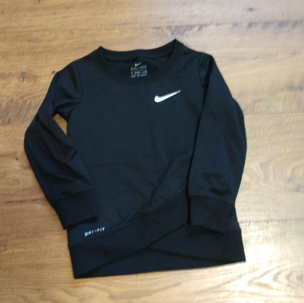 Nike dri-fit sweater